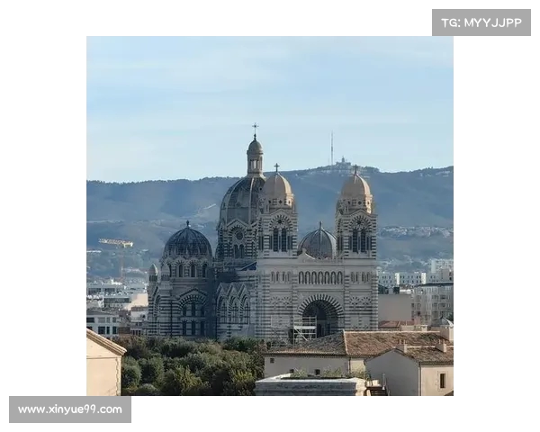 马赛及周边城市文化历史探访与地中海风情旅游指南
